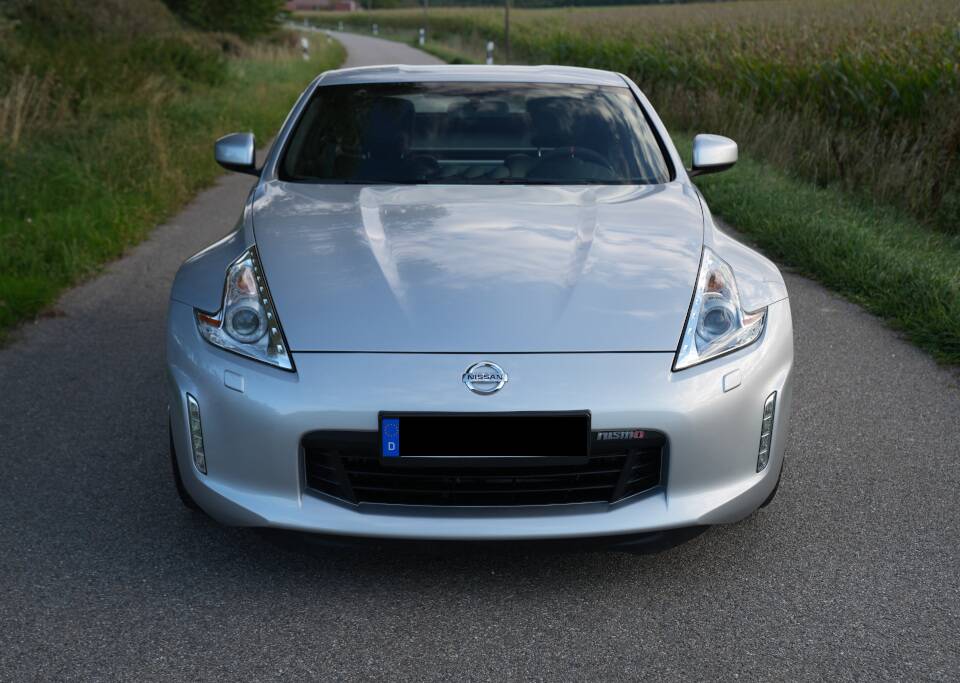 Image 19/30 of Nissan 370Z (2014)