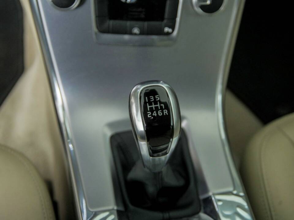 Image 37/50 de Volvo XC60 D3 (2017)