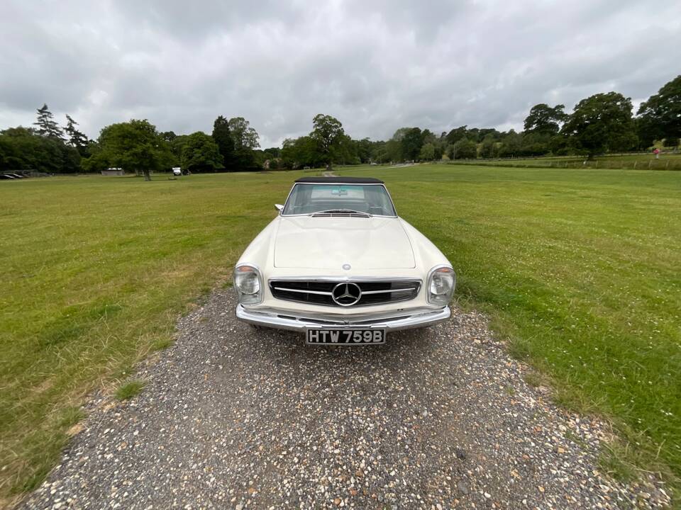 Afbeelding 23/37 van Mercedes-Benz 230 SL (1964)