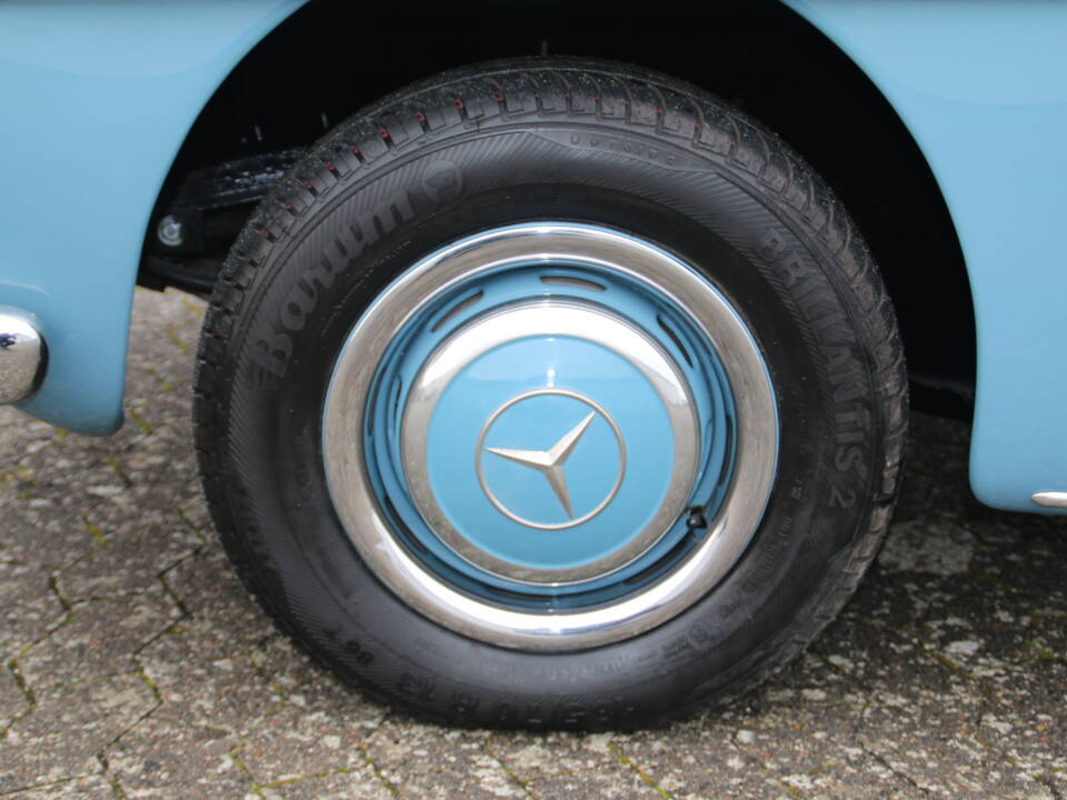 Bild 22/71 von Mercedes-Benz 190 SL (1961)