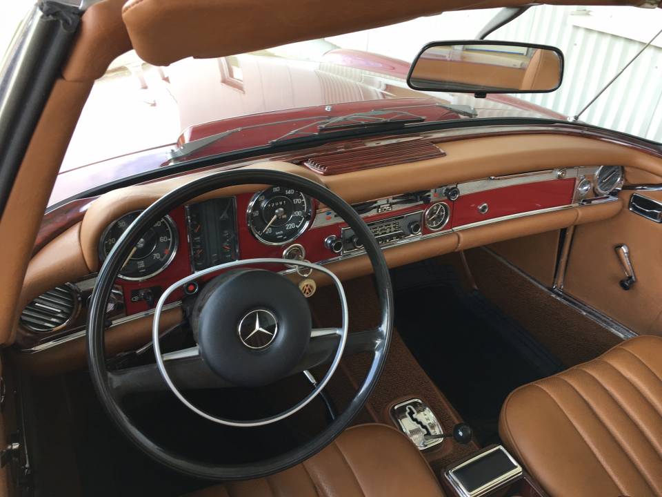 Image 5/21 of Mercedes-Benz 280 SL (1971)