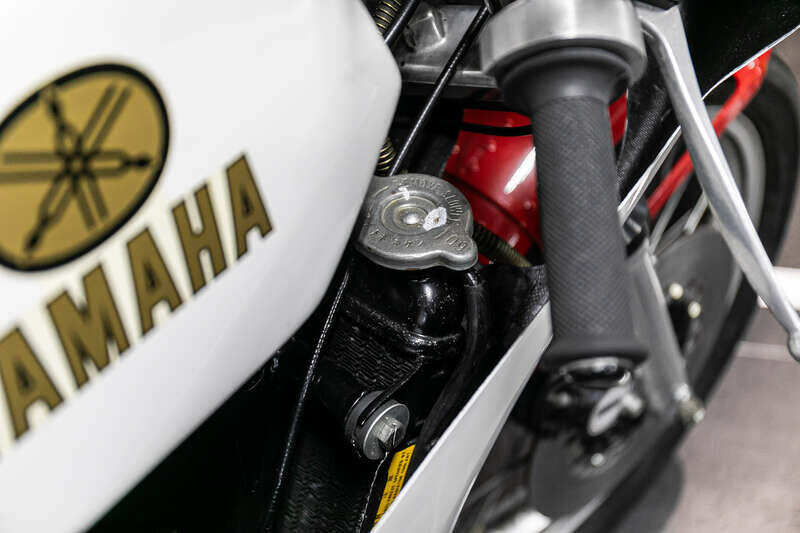 Image 12/29 of Yamaha DUMMY (1977)