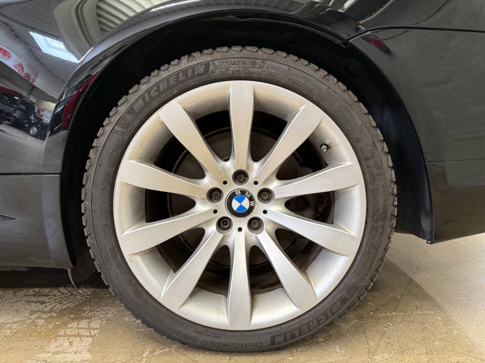 Image 10/19 de BMW 650i (2007)