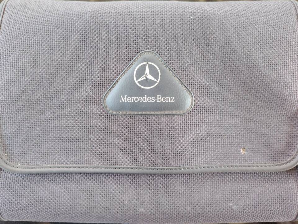 Bild 40/46 von Mercedes-Benz SLK 200 (2000)