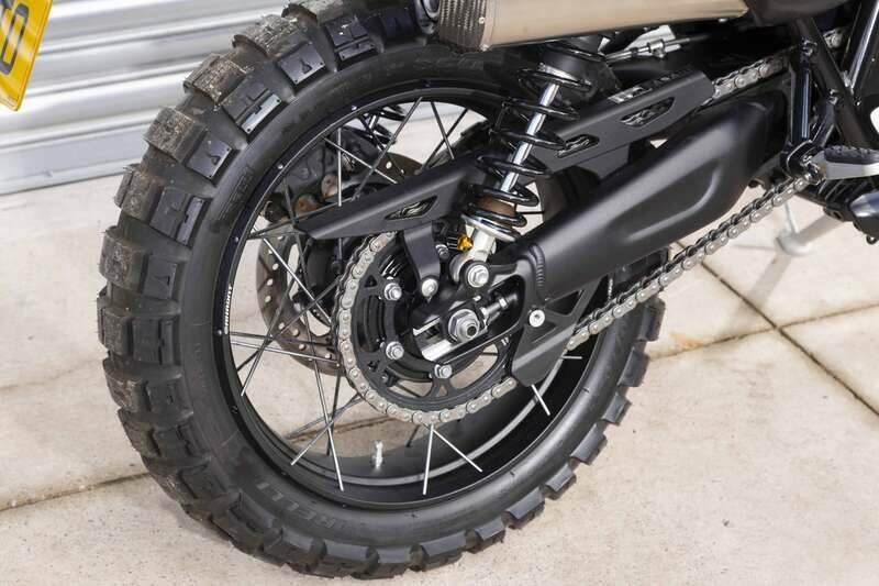 Afbeelding 13/50 van Triumph Scrambler 1200 Bond Edition (2020)