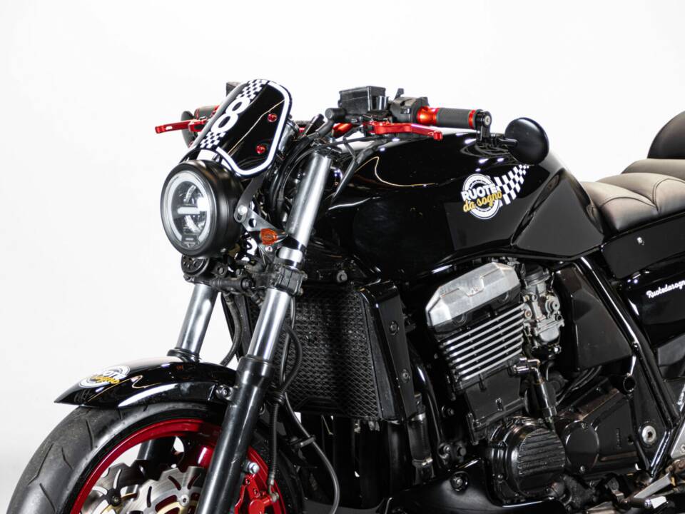 Bild 30/50 von Kawasaki DUMMY (2000)