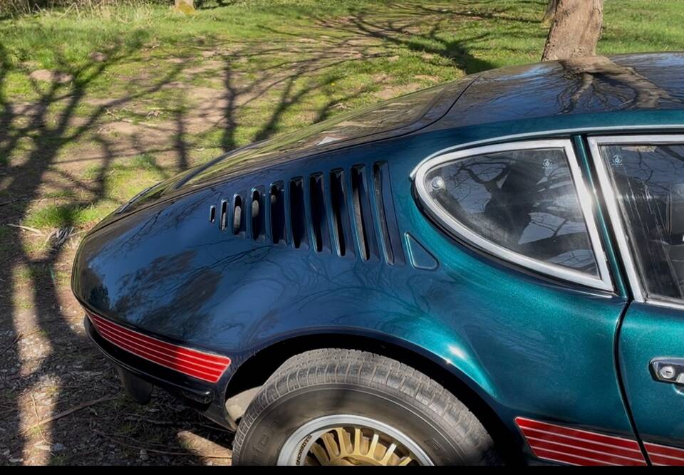 Image 7/20 of Volkswagen SP 2 1.7 (1974)