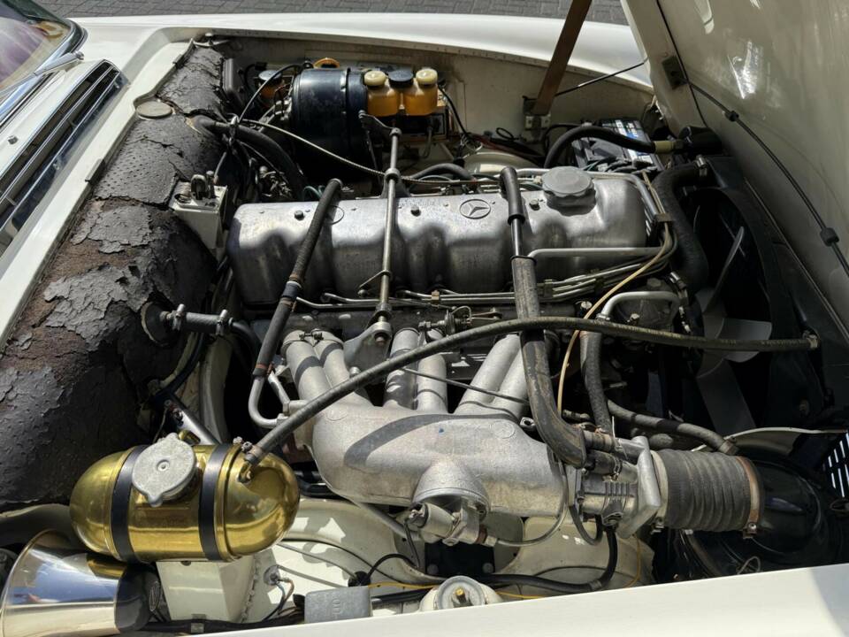 Immagine 48/50 di Mercedes-Benz 280 SL (1968)