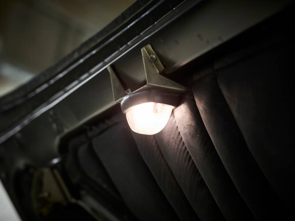 Imagen 93/100 de Rolls-Royce Corniche IV (1995)