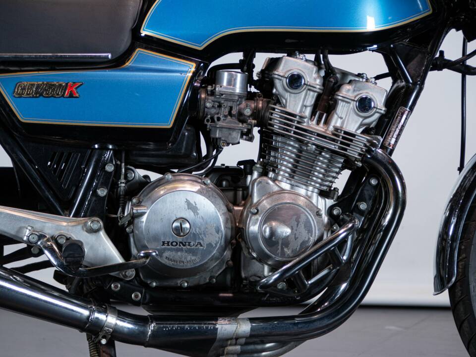 Bild 42/50 von Honda DUMMY (1981)