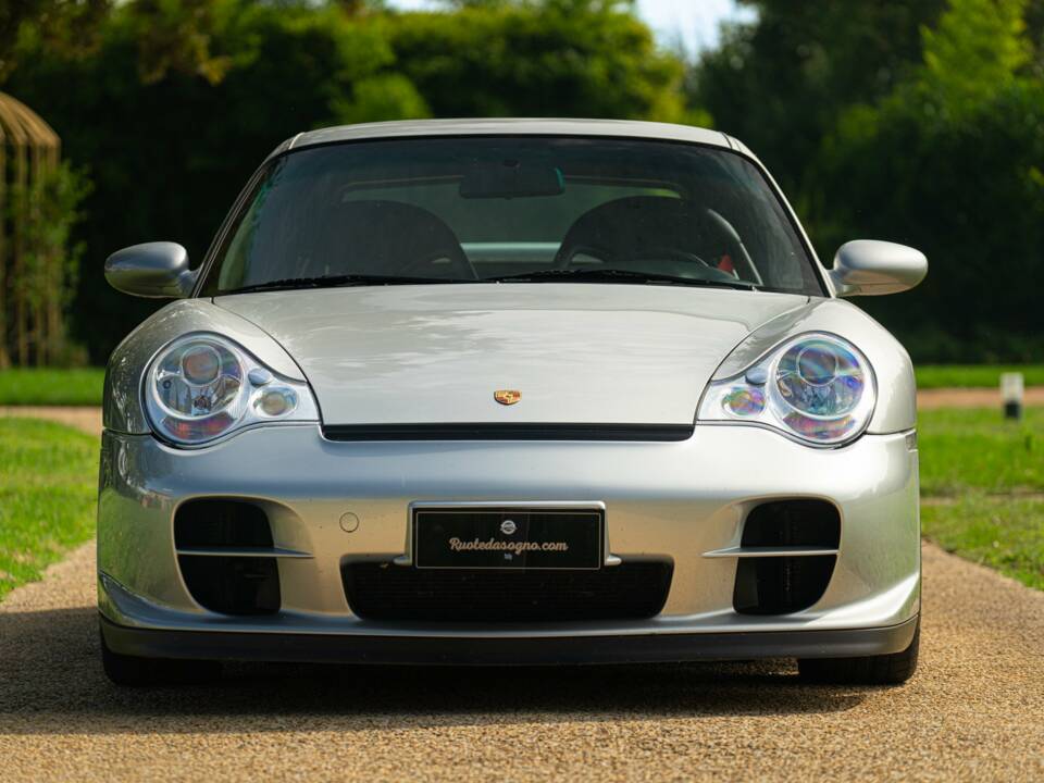 Image 3/50 de Porsche 911 GT2 (2002)