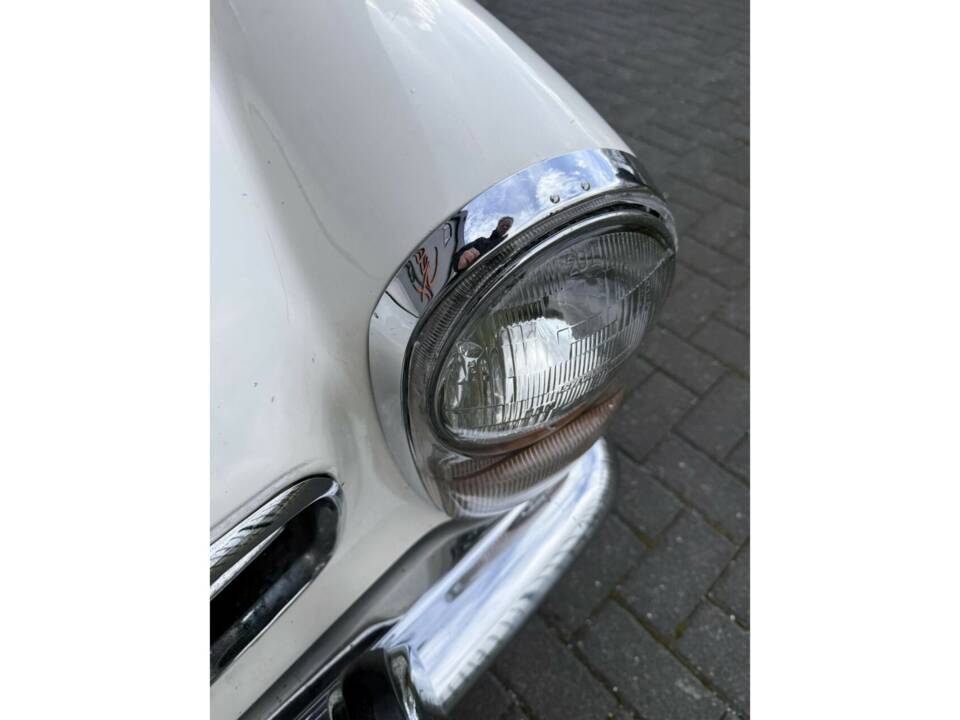 Bild 16/50 von Mercedes-Benz 280 SL (1969)