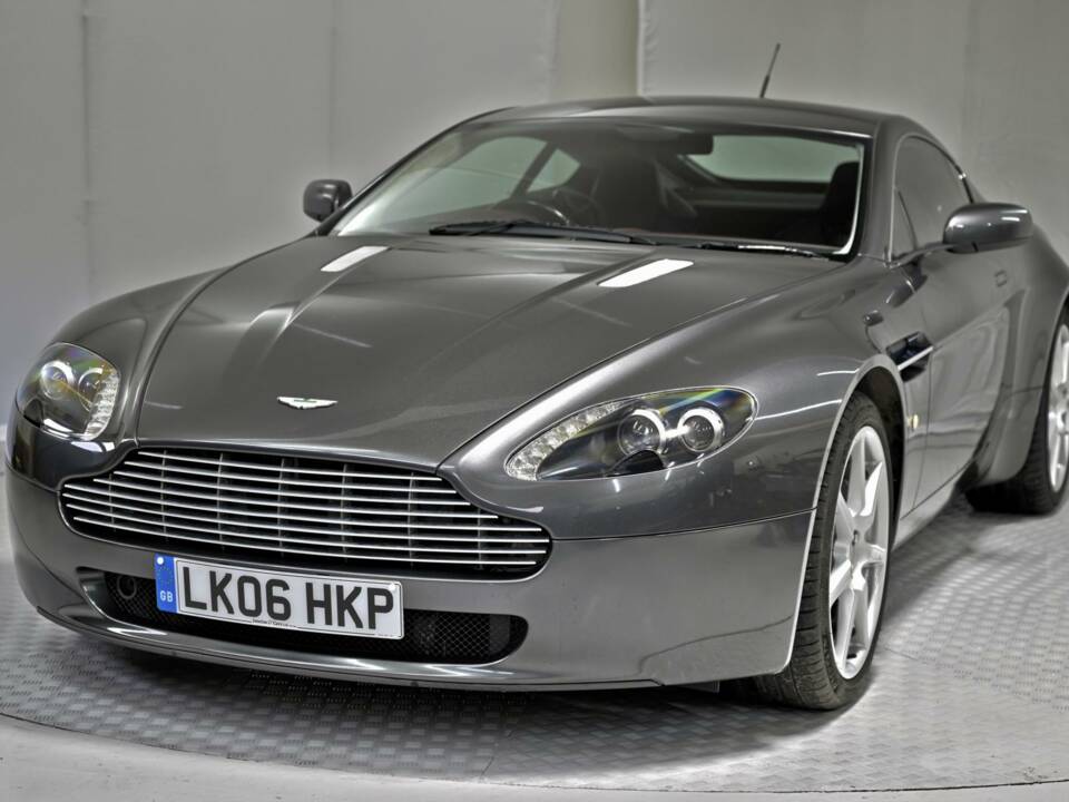 Image 5/50 de Aston Martin V8 Vantage (2006)