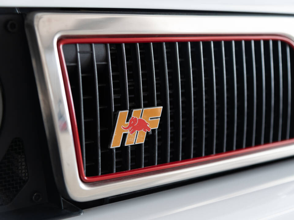 Bild 19/59 von Lancia Delta HF Integrale Evoluzione I (1992)