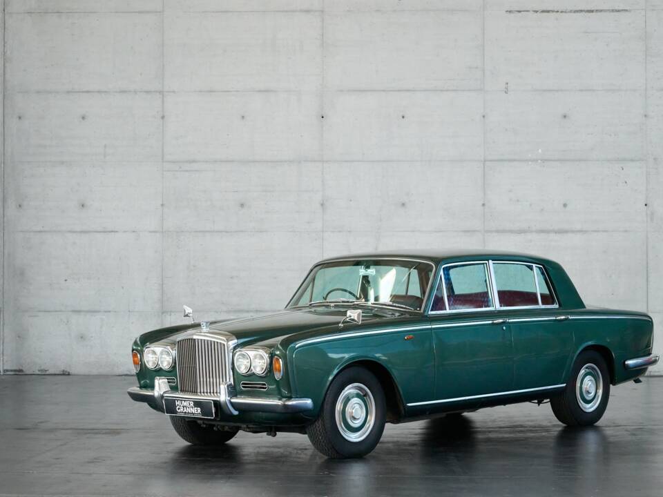 Bild 2/50 von Bentley T 1 (1969)