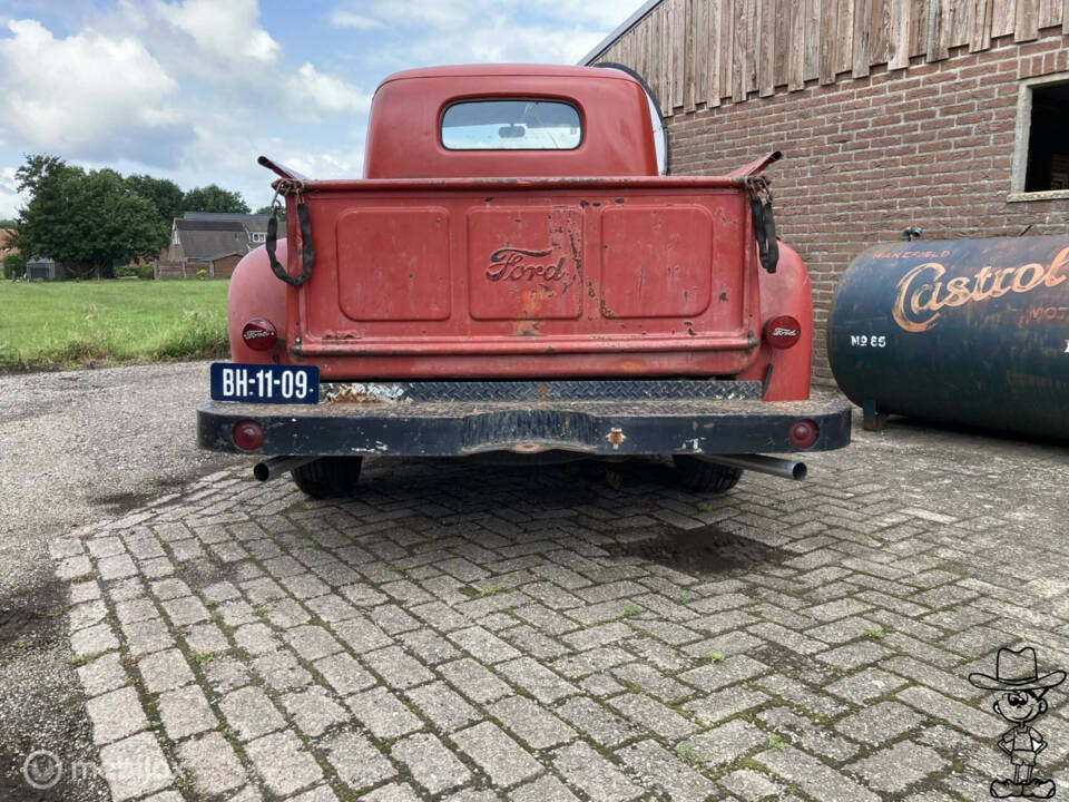Image 24/31 of Ford F-1 (1949)