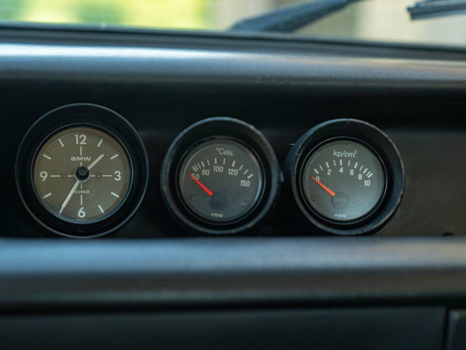 Image 44/50 of BMW 2002 tii (1975)