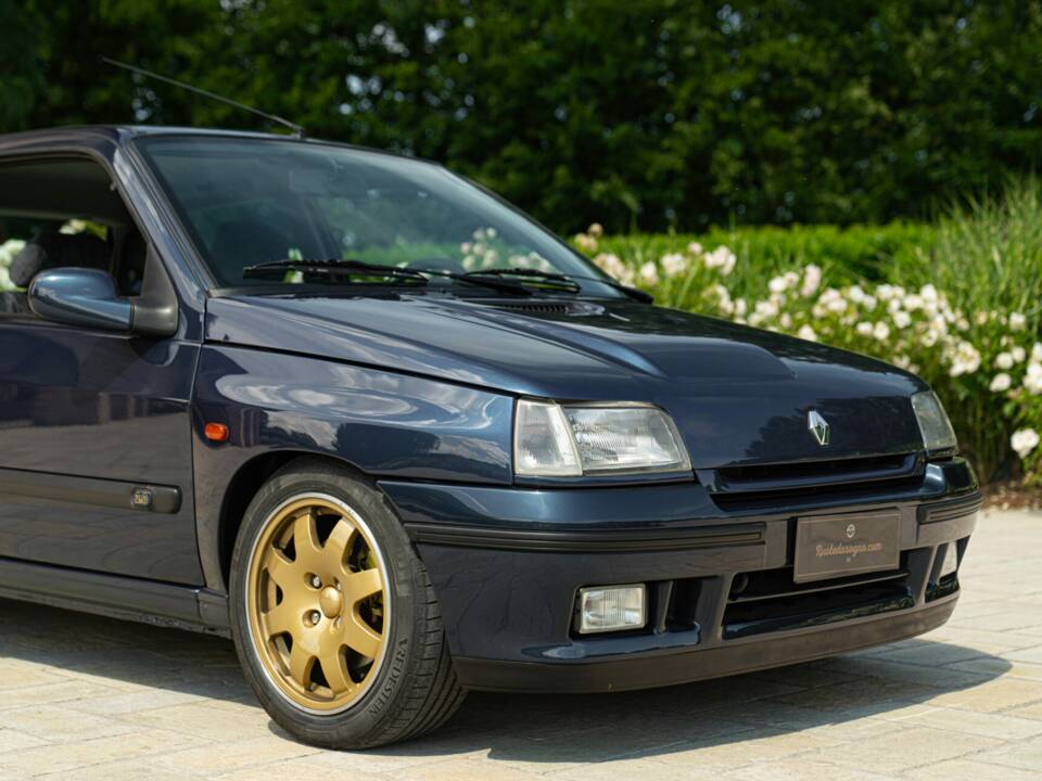 Afbeelding 24/50 van Renault Clio I Williams (1994)
