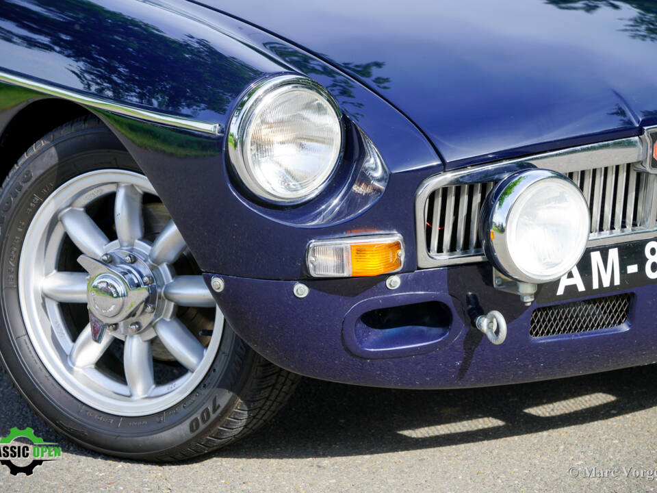 Imagen 25/45 de MG MGB (1969)