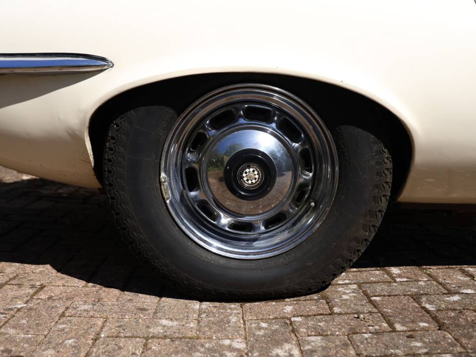 Image 21/50 de Jaguar Type E V12 (1972)