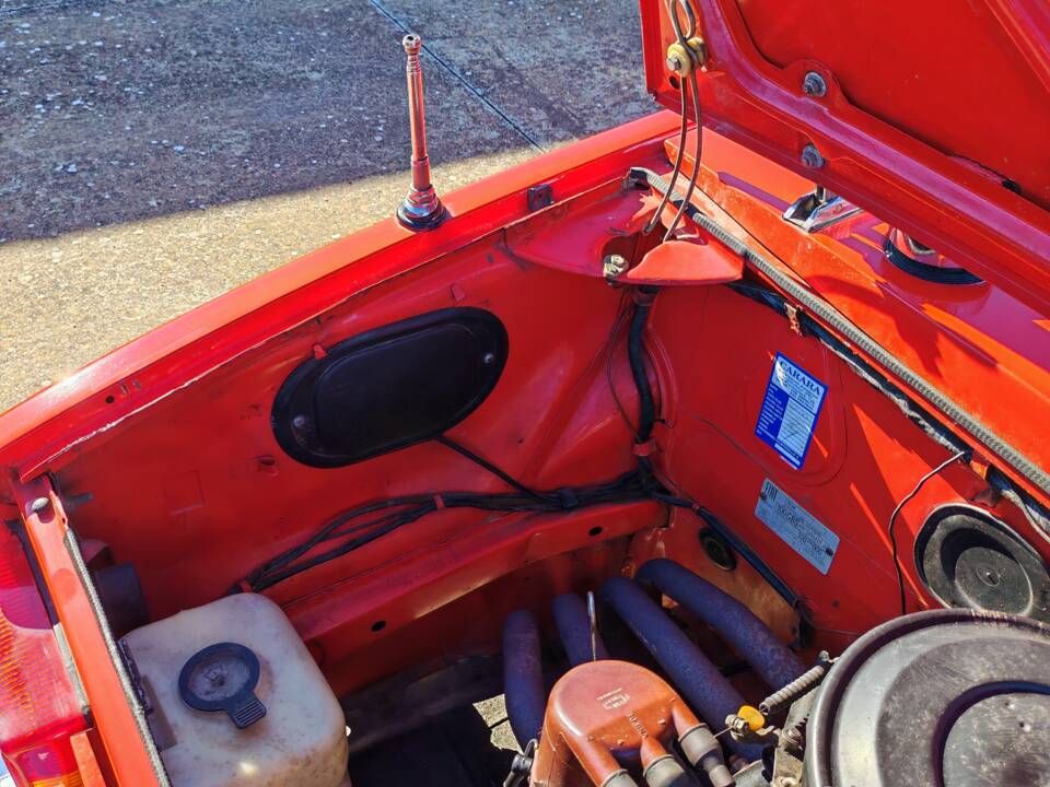 Image 34/39 of FIAT 850 Sport Spider (1969)