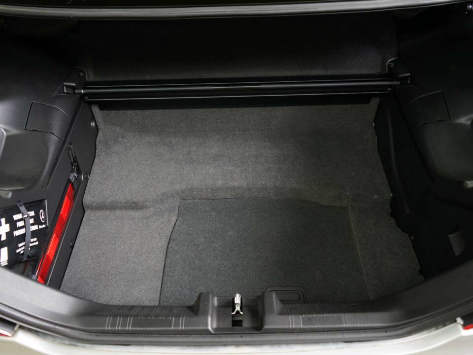 Immagine 36/50 di Mercedes-Benz SLK 32 AMG (2002)