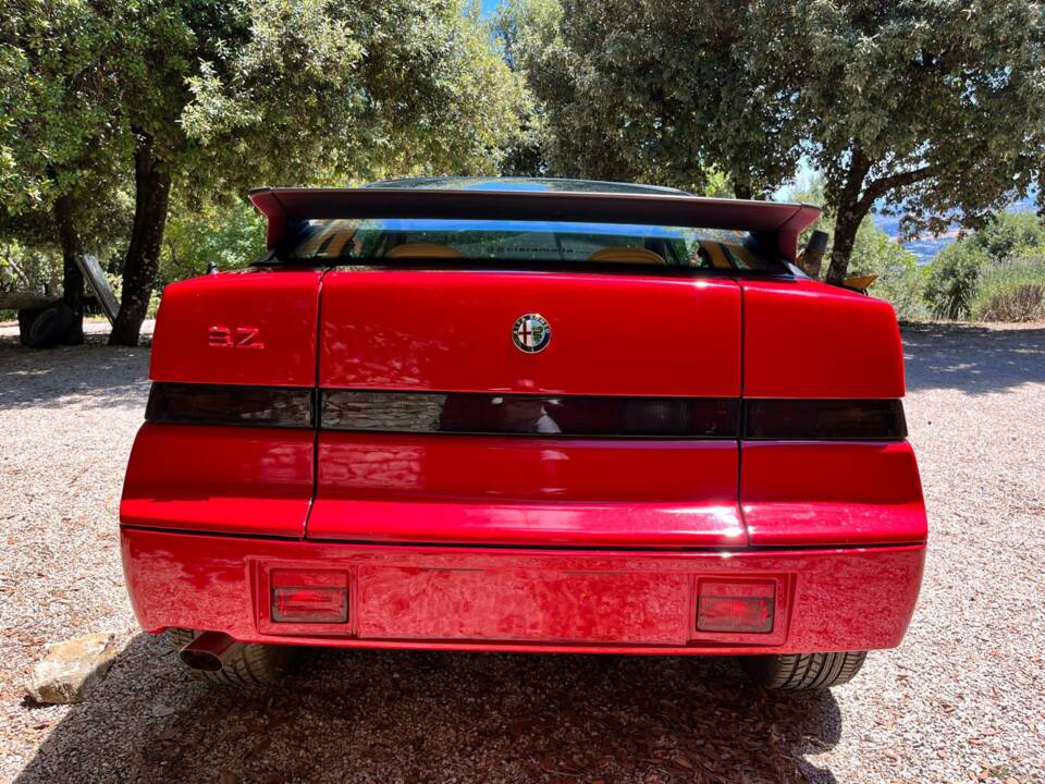 Image 8/22 of Alfa Romeo SZ (1989)