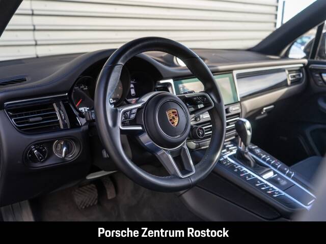 Image 4/31 de Porsche Macan S (2020)