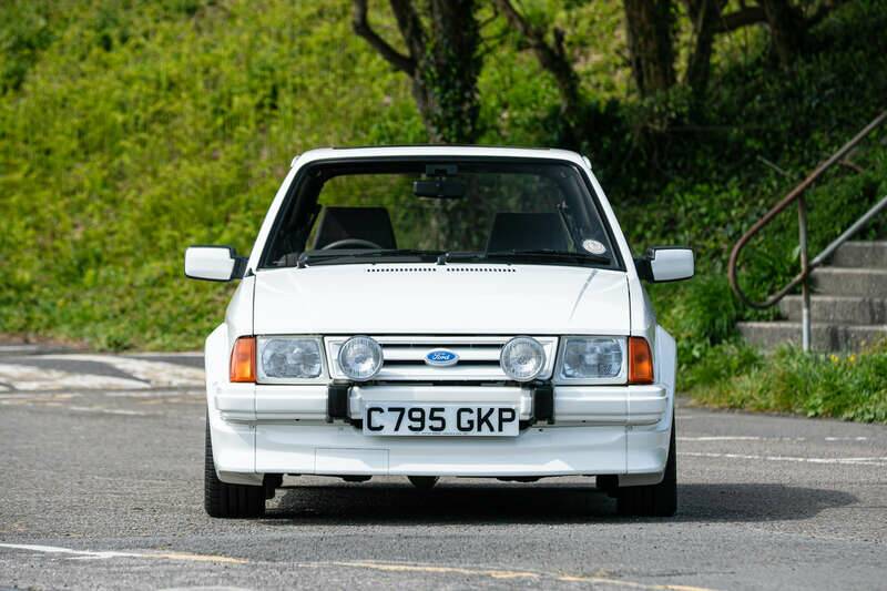 Image 6/33 de Ford Escort turbo RS (1986)