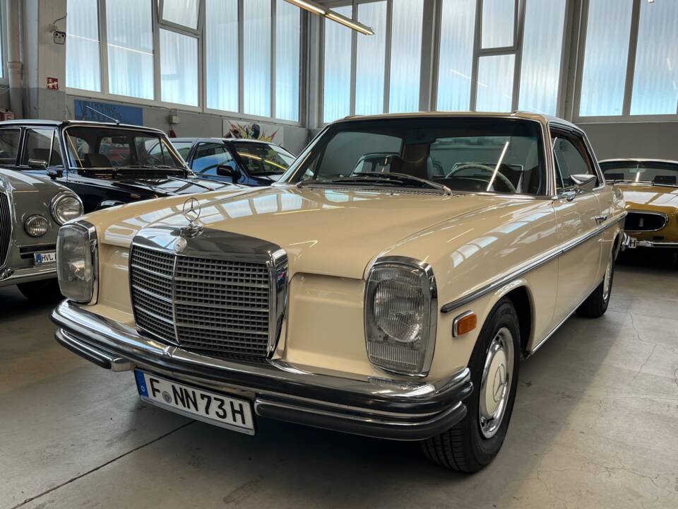 Bild 26/43 von Mercedes-Benz 280 CE (1973)