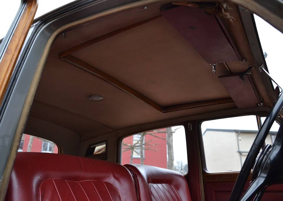 Image 23/23 of Bentley R-Type (1953)