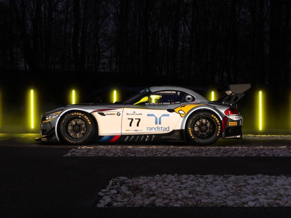 Image 12/15 of BMW Z4 GT3 (2012)