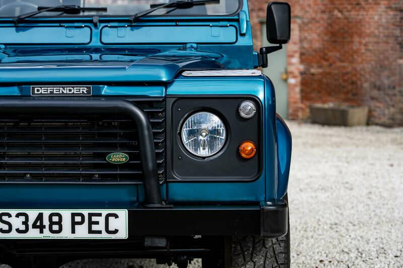 Bild 18/50 von Land Rover Defender 110 Turbo Diesel (1999)
