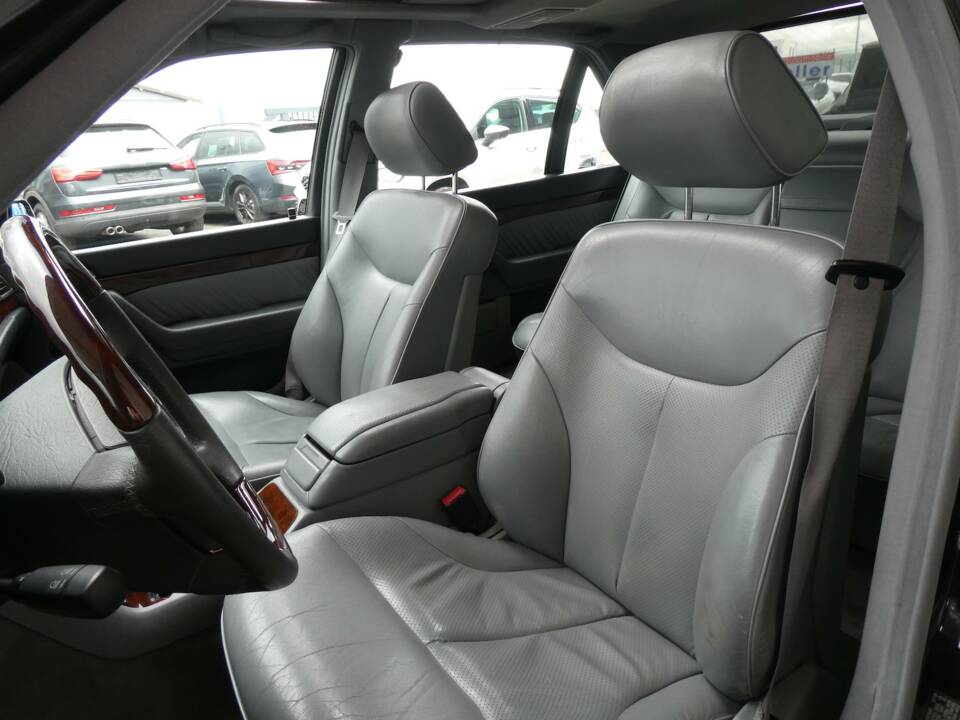 Image 10/16 of Mercedes-Benz S 500 L (1996)