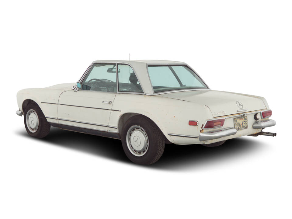 Image 8/34 of Mercedes-Benz 280 SL (1968)