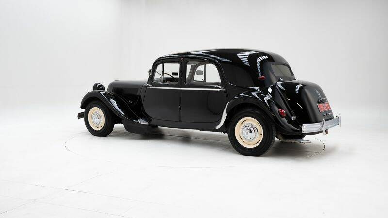 Imagen 4/15 de Citroën Traction Avant 15&#x2F;6 (1953)