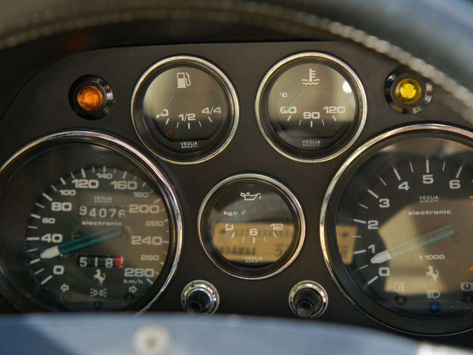 Bild 29/49 von Ferrari 308 GTS Quattrovalvole (1985)