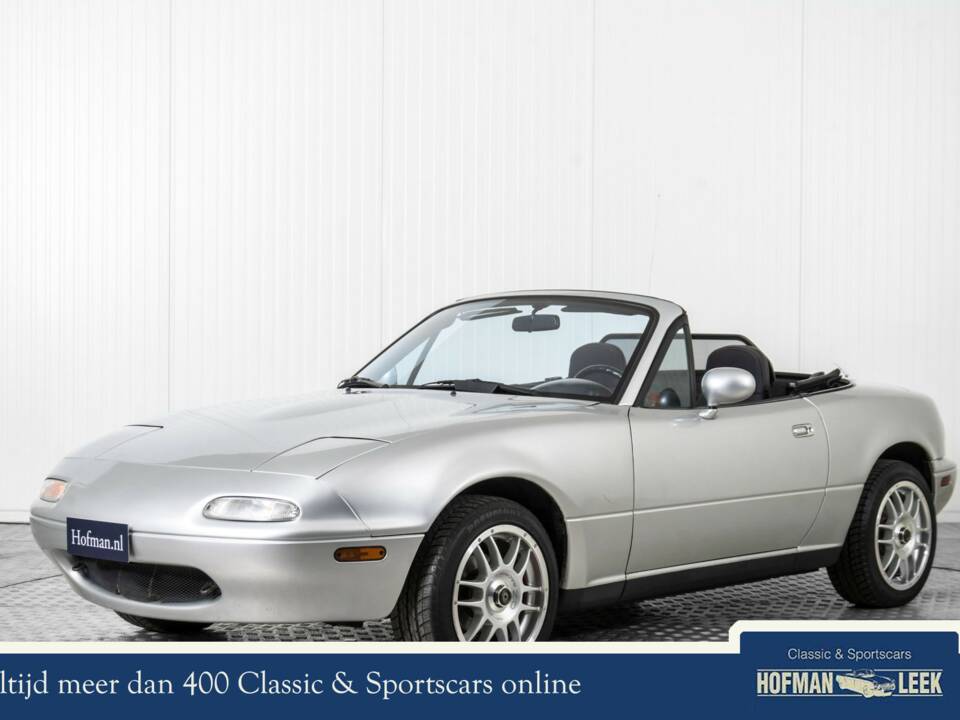Immagine 1/50 di Mazda MX-5 1.6 (1990)