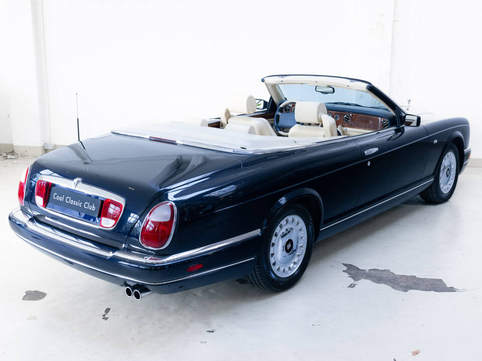 Afbeelding 5/40 van Rolls-Royce Corniche V (2000)