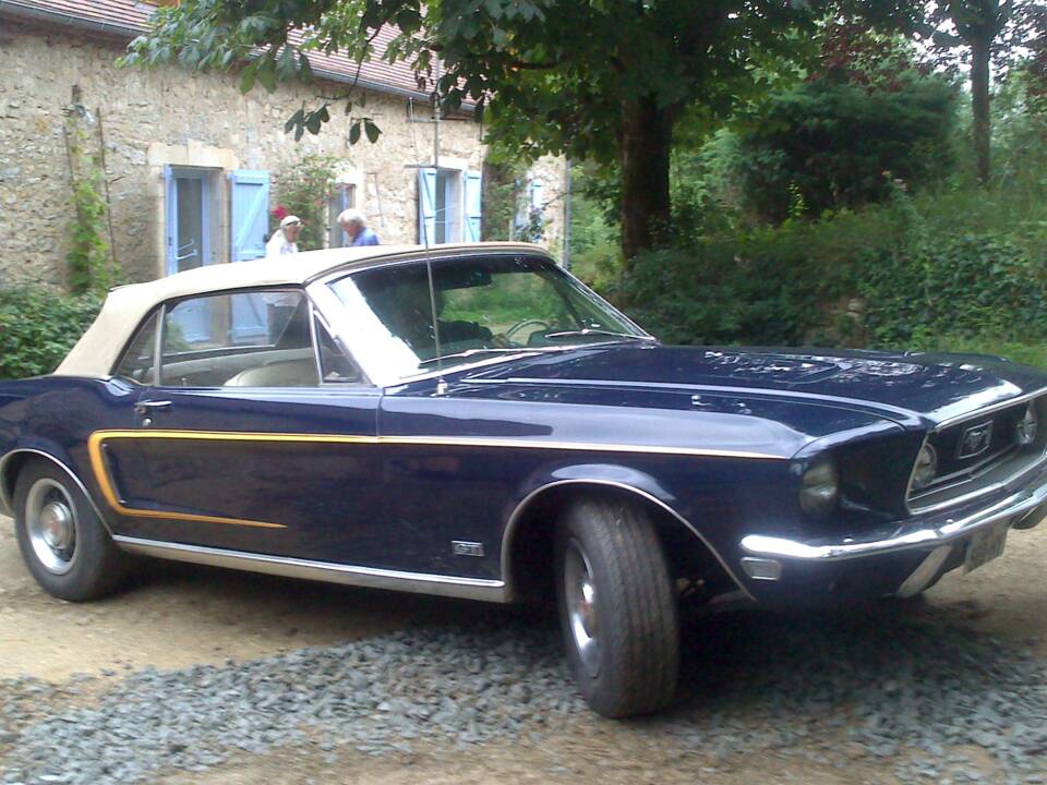 Image 2/5 of Ford Mustang 302 (1968)