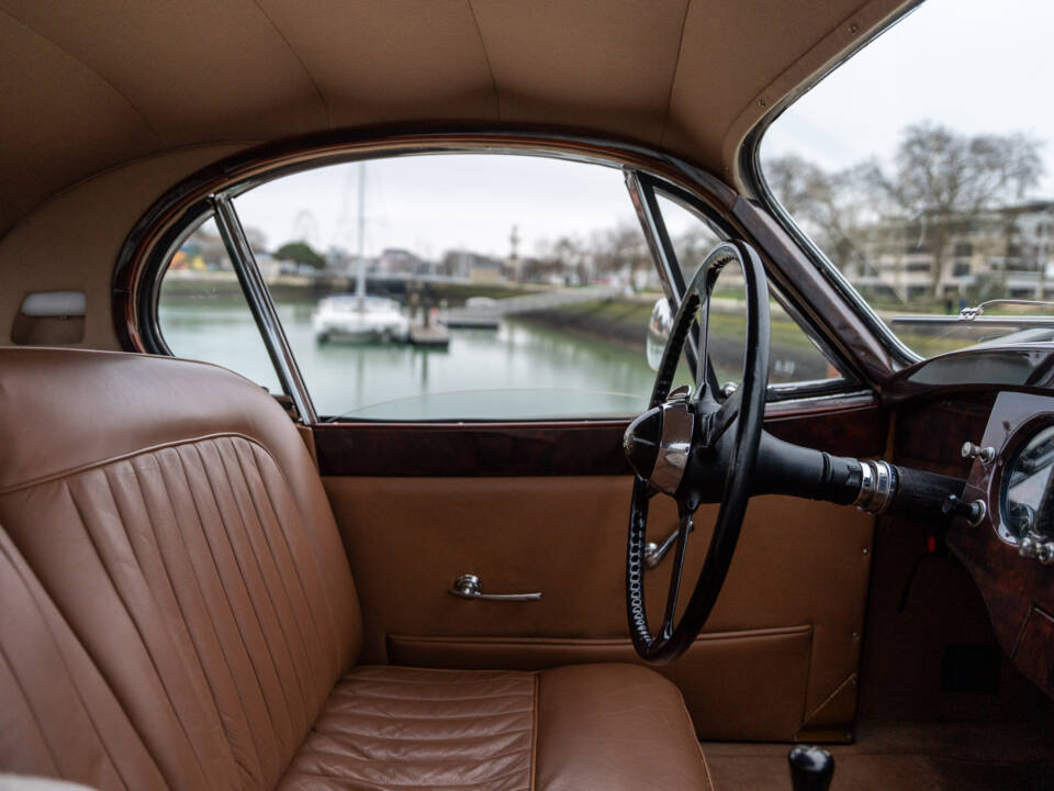 Bild 3/50 von Jaguar XK 120 SE FHC (1952)