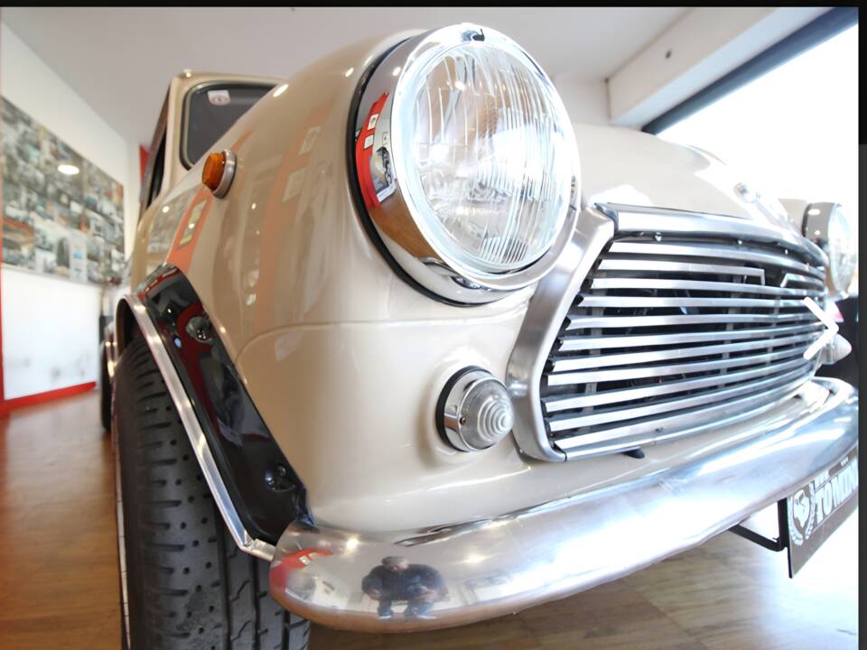 Image 13/51 de Innocenti Mini Cooper (1970)