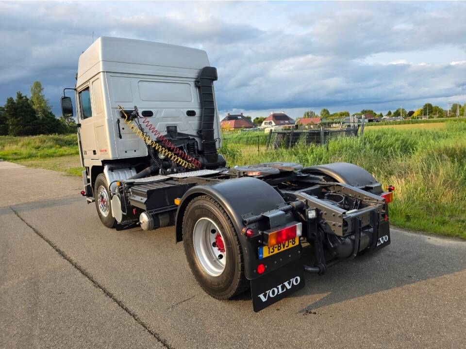 Bild 3/12 von Volvo F16 (1993)