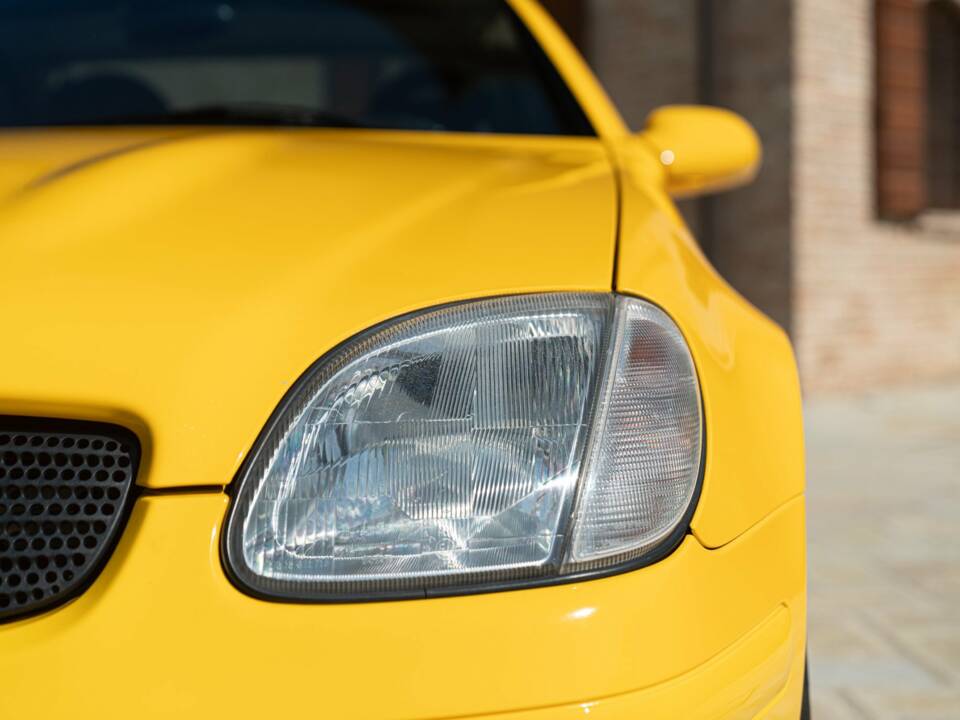 Immagine 30/50 di Mercedes-Benz SLK 200 (1997)