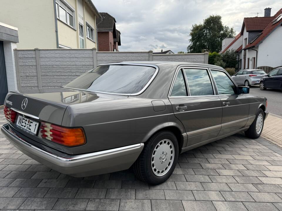 Bild 12/57 von Mercedes-Benz 500 SEL (1982)