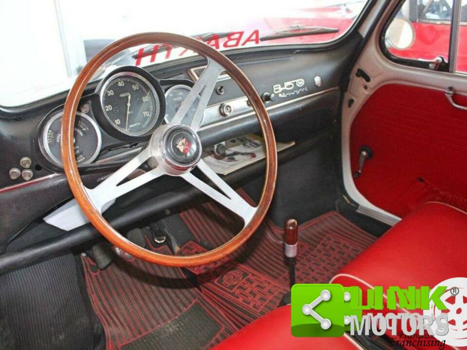 Image 2/7 of Abarth Fiat 850 TC (1963)