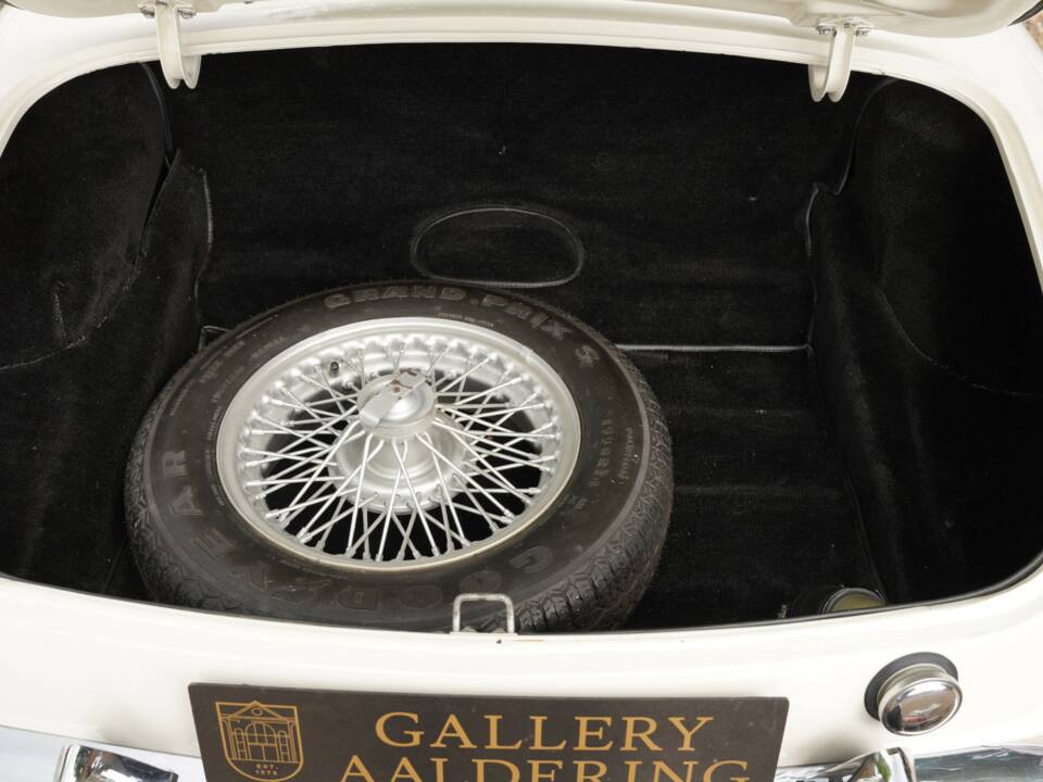 Bild 7/50 von MG MGB (1966)