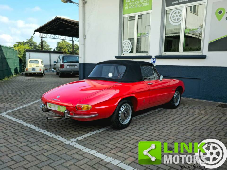 Imagen 7/10 de Alfa Romeo 1750 Spider Veloce (1969)