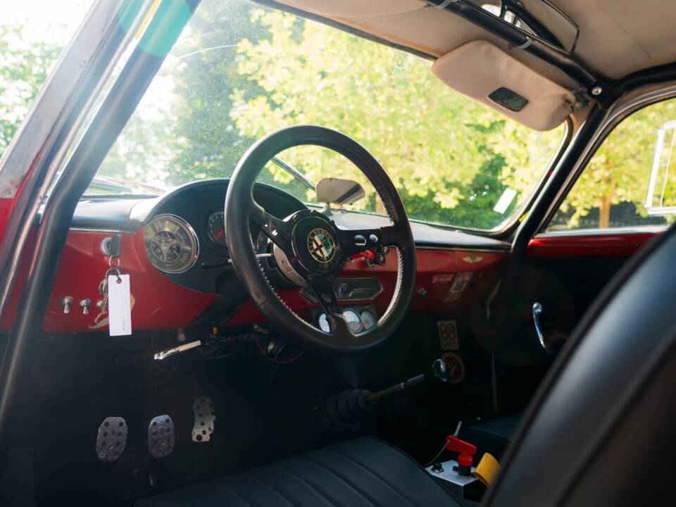 Image 6/13 of Alfa Romeo Giulietta Sprint Veloce (1958)