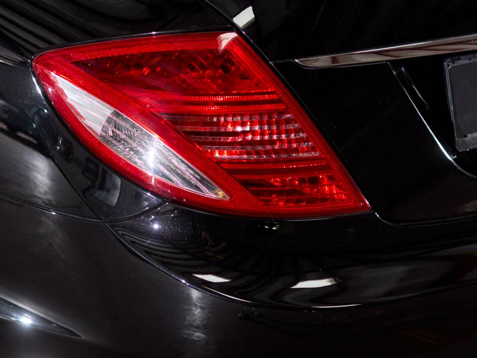 Bild 18/34 von Mercedes-Benz CL 500 4MATIC (2008)